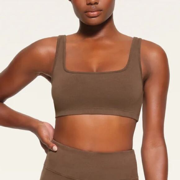 SKIMS Outdoor Wide Neck Sports Bra size Small - Picture 1 of 5